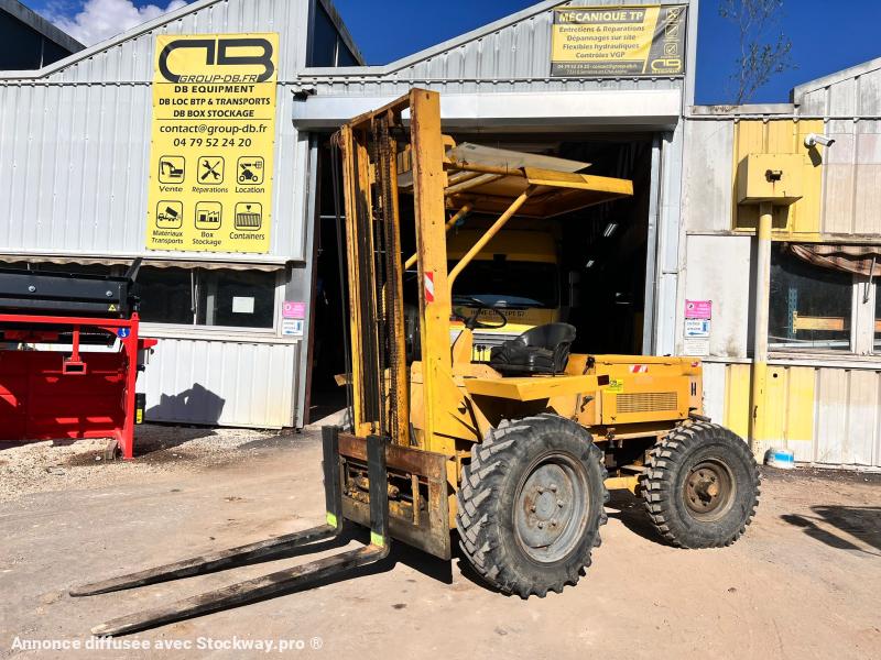 INTERNATIONAL IH 2525 CHARIOT ELEVATEUR  2,5T 3,6m 