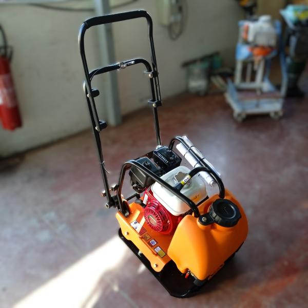 Compacteur Spatmat Plaque vibrante 90Kg SPATMAT MS90