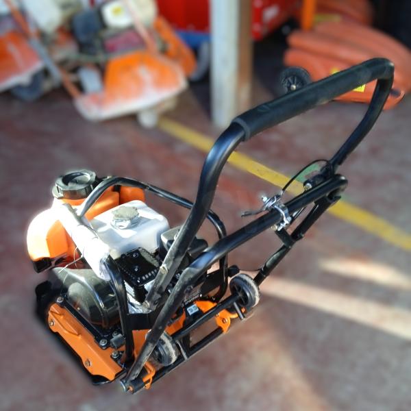 Compacteur Spatmat Plaque vibrante 90Kg SPATMAT MS90