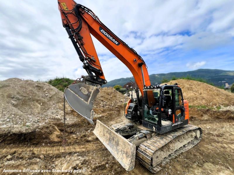 Photo Doosan DX235 LCR-5 PELLE A CHENILLES 26T  image 5/16