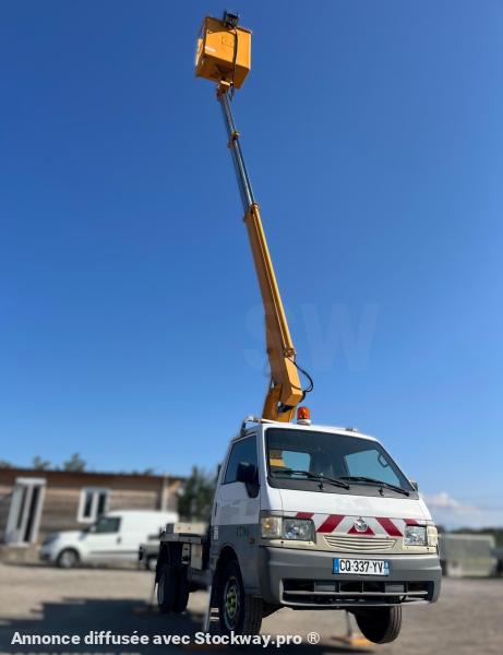 Photo Mazda Bongo Fourgon Nacelle 14,5m image 10/19