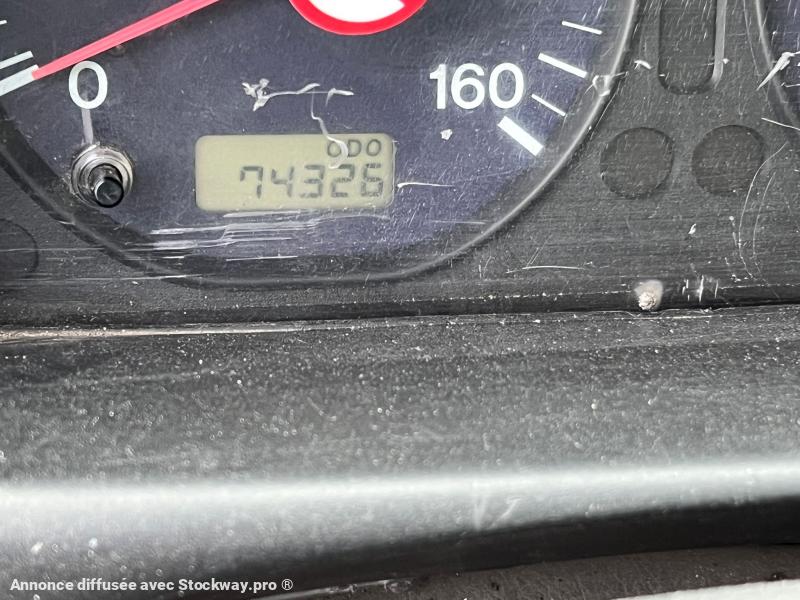 Photo Mazda Bongo Fourgon Nacelle 14,5m image 14/19