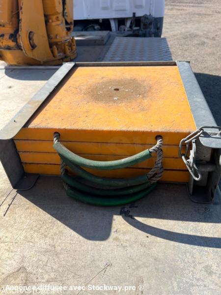 Photo Mazda Bongo Fourgon Nacelle 14,5m image 18/19