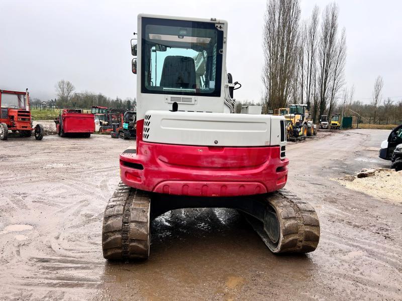 Pelle Takeuchi TB280FR pelle à chenille 8T