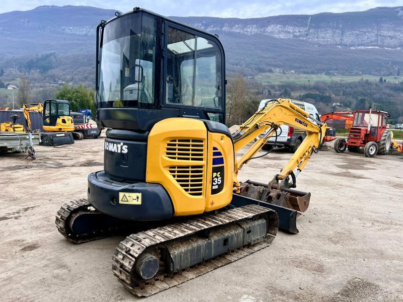Pelle Komatsu PC35MR-3 Mini-pelle 3,5T
