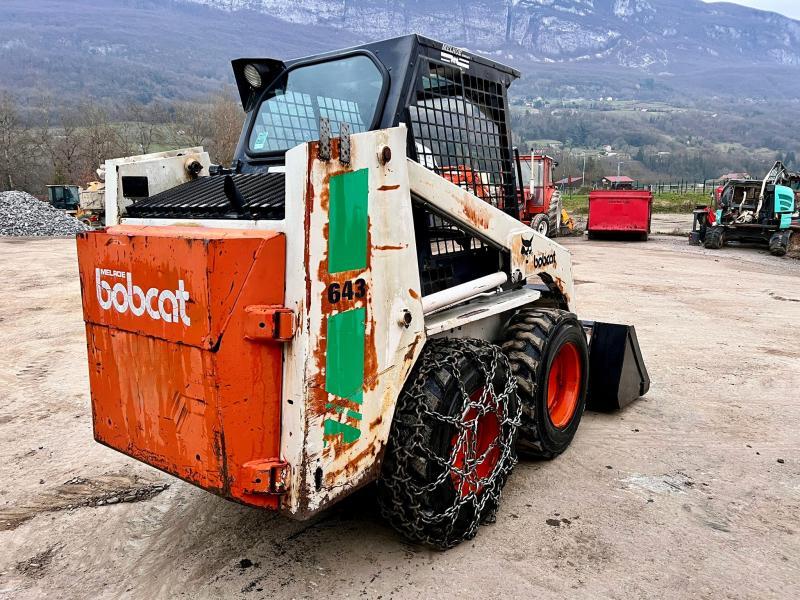 Chargeuse Bobcat 643 Mini-chargeur avec godet