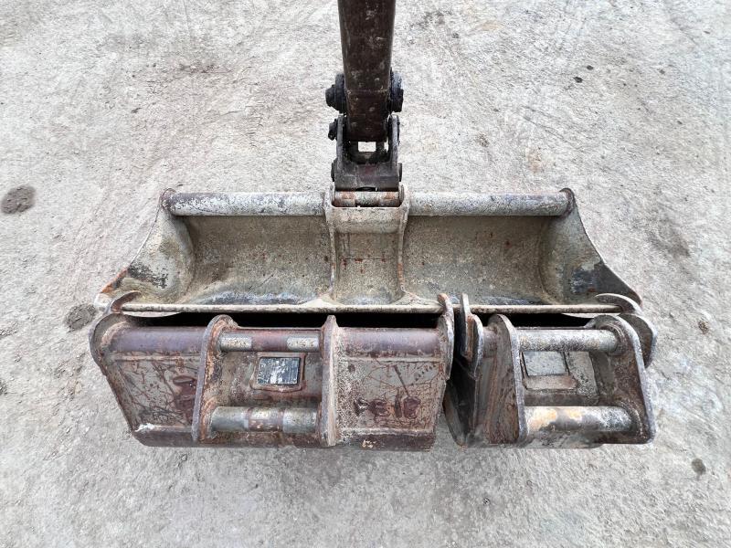 Pelle Volvo EC18C Mini pelle 1,8T