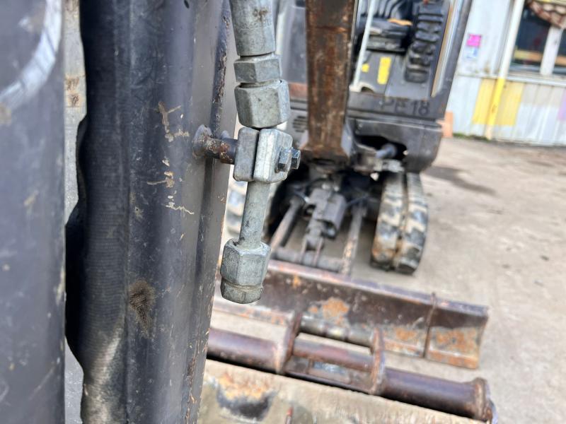Pelle Volvo EC18C Mini pelle 1,8T