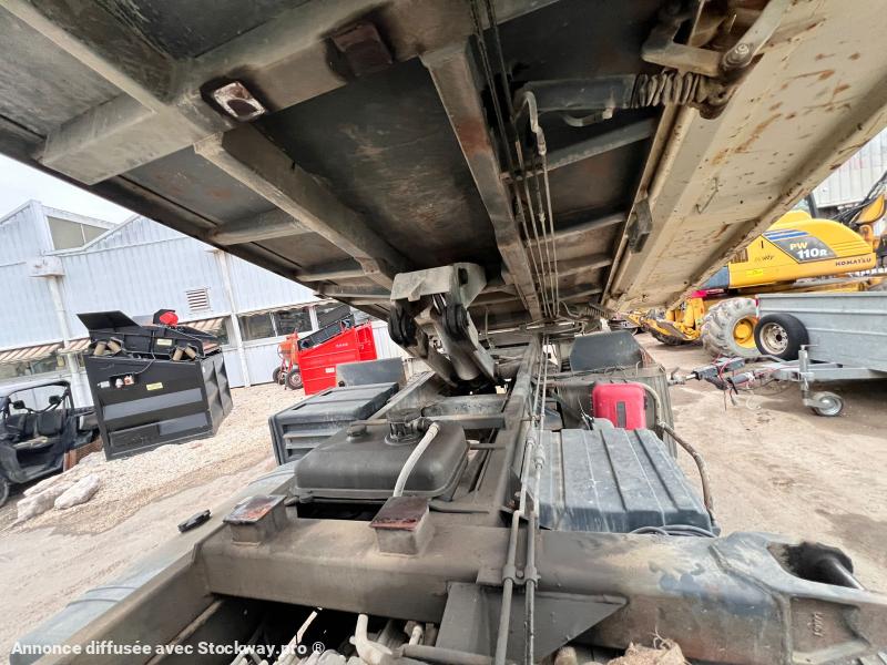 Photo Renault KERAX BIBENNE 4x2 370DCI  image 7/11