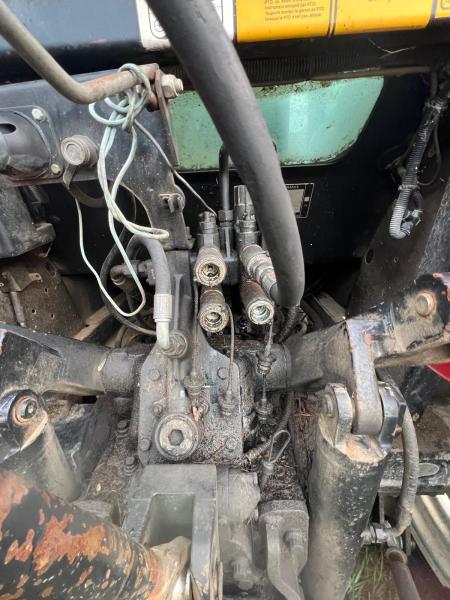 Tracteur agricole Massey Ferguson 5435 Tracteur agricole