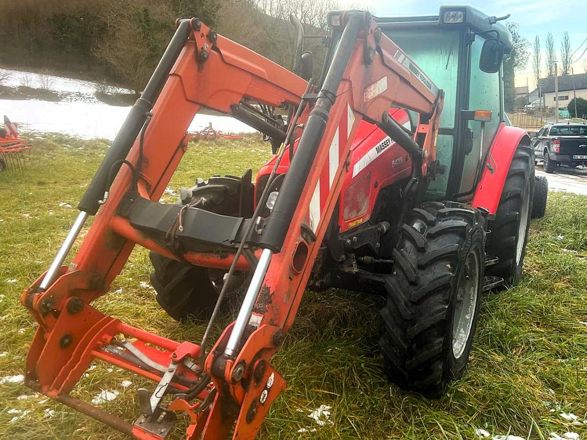 Tracteur agricole Massey Ferguson 5435 Tracteur agricole