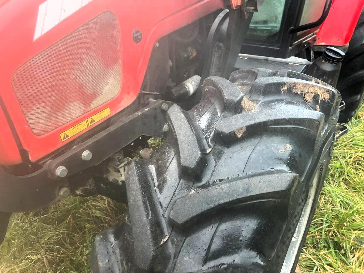 Tracteur agricole Massey Ferguson 5435 Tracteur agricole