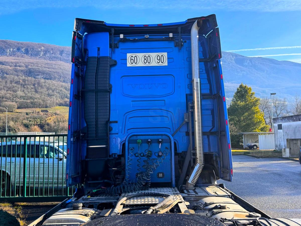 Tracteur Volvo FH16 6x4 750cv Euro6 70T avec hydraulique