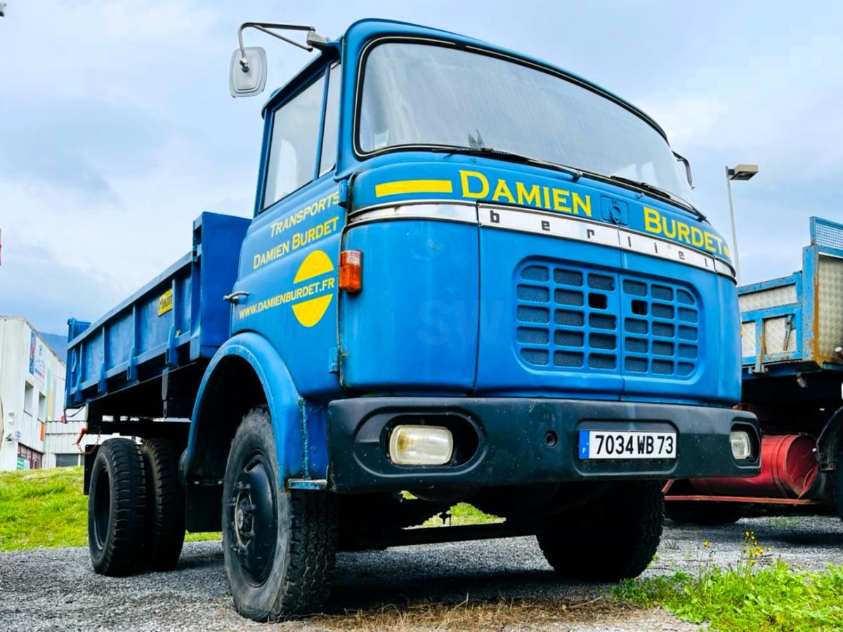 Camion Berliet GAK Camion benne 11,5T COLLECTION