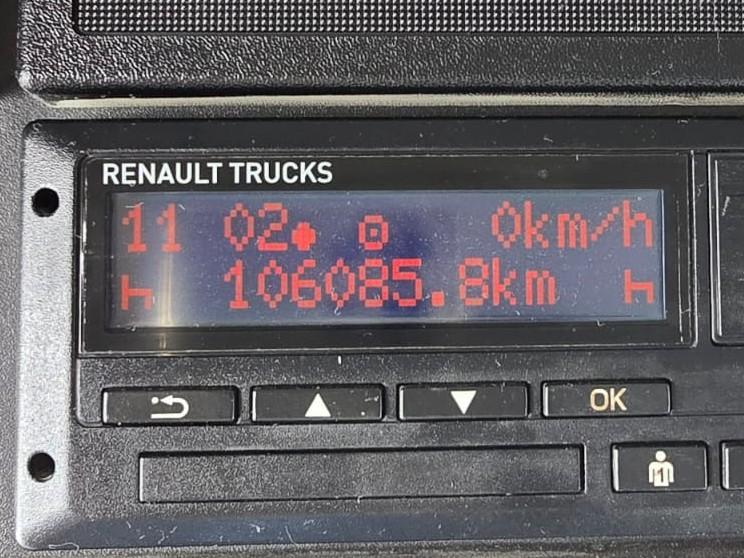 Camion Renault Narrow 240-12 Camion Renault 12T D série DTI 5