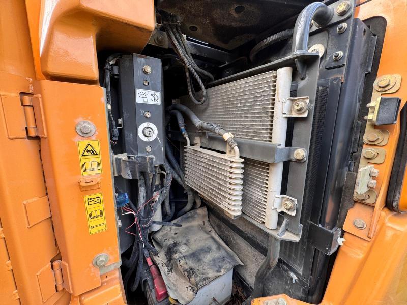 Pelle Case CX75C SR Pelle à chenilles 8,5T