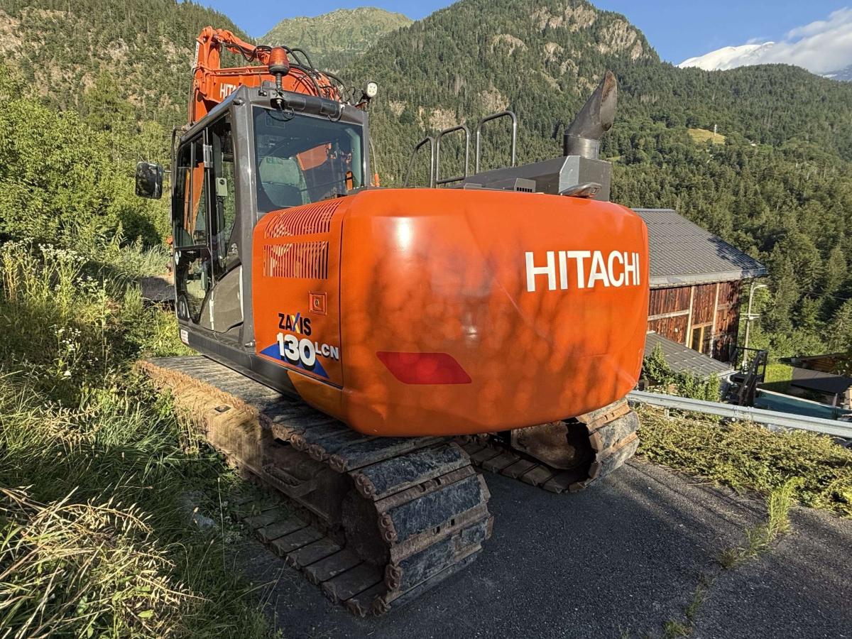Pelle Hitachi ZX130LCN-6 Pelle sur chenilles 14T