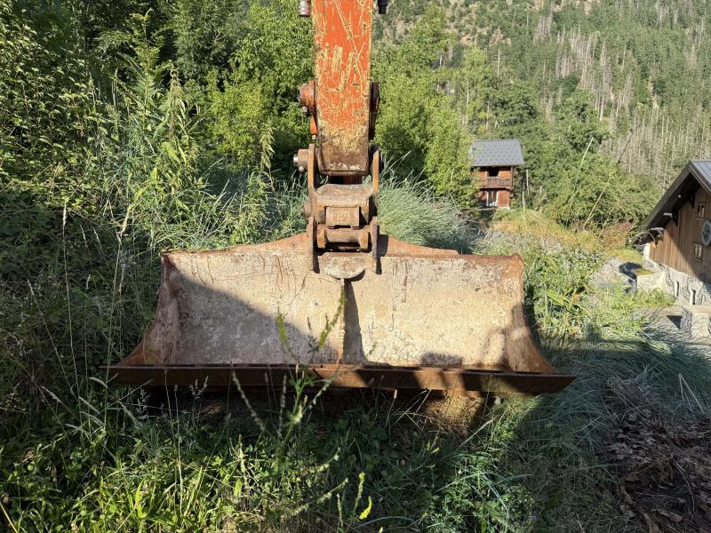 Escavatore Hitachi ZX130LCN-6 Pelle sur chenilles 14T