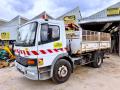 Camion Mercedes ATEGO 1218 Camion benne grue grappin hayon