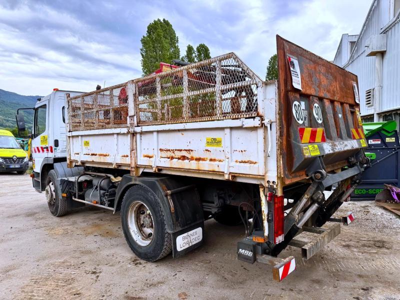 Camion Mercedes ATEGO 1218 Camion benne grue grappin hayon