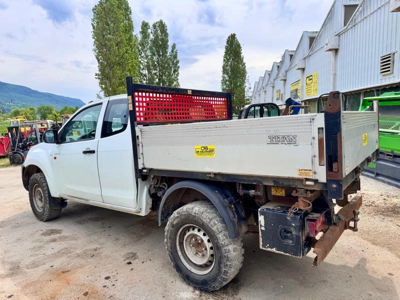 Voiture Isuzu D-MAX TFS86 PICKUP 4x4 AVEC BENNE ELECTRIQUE