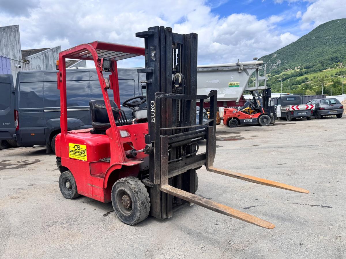 Chariot élévateur Euroforklift FG18 Chariot élévateur Essence 1,8T 4,80m