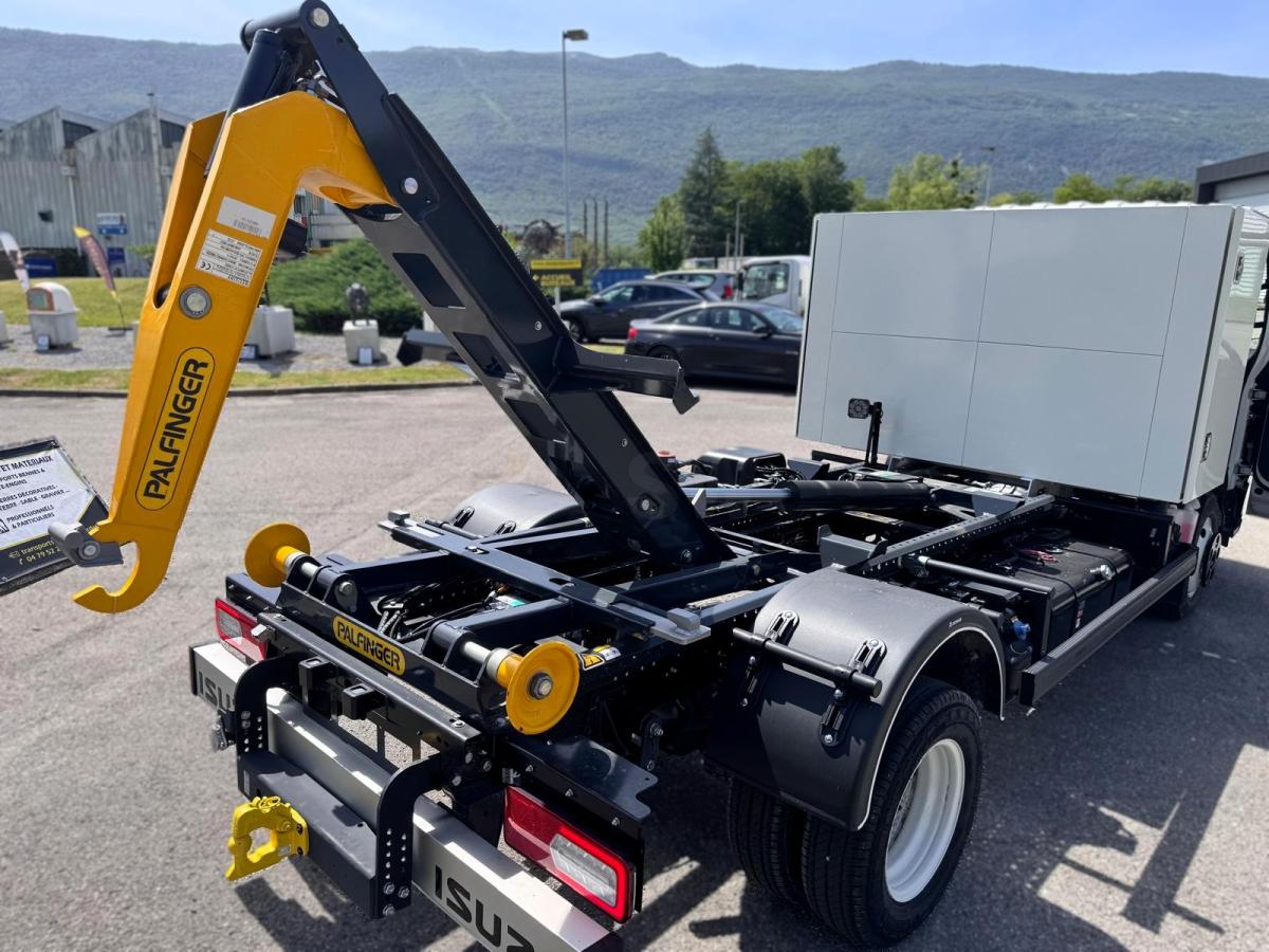 Utilitaire Isuzu M27 GEN2 3.0L 150CH - Utilitaire polybenne 3,5T