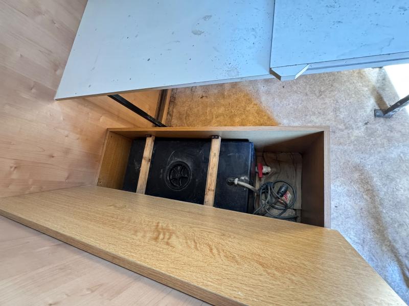 Matériel de chantier JCR M490PA Remorque cabane de chantier 2 essieux