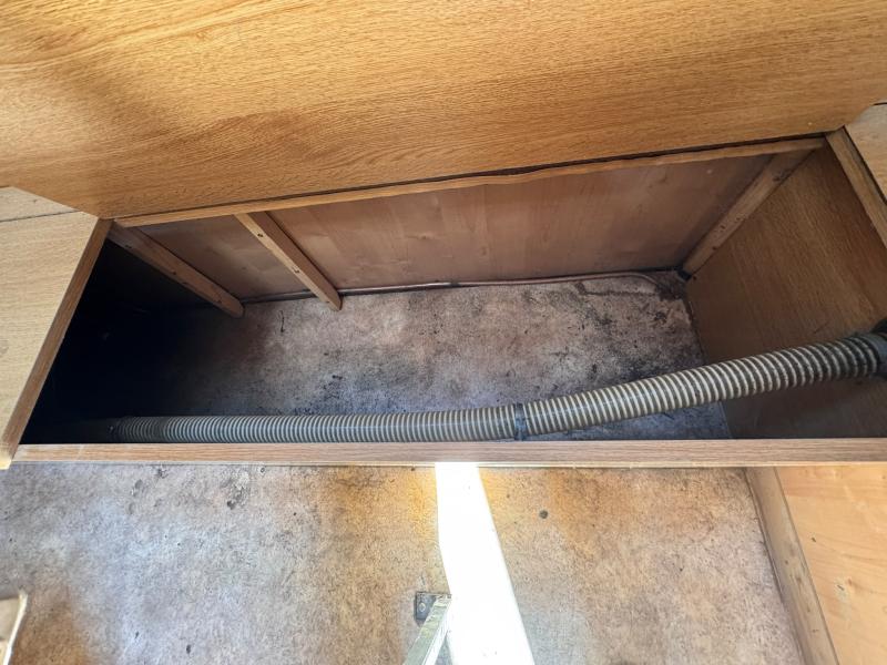 Matériel de chantier JCR M490PA Remorque cabane de chantier 2 essieux
