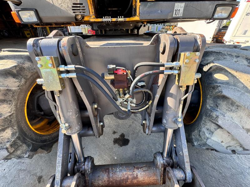 Pelle Mecalac 714MW Pelle à pneus 14T (NET DE TVA)