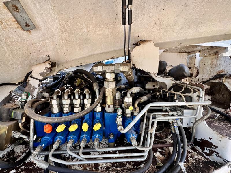 Pelle Mecalac 12MXT Pelle sur pneus 9T (NET DE TVA)