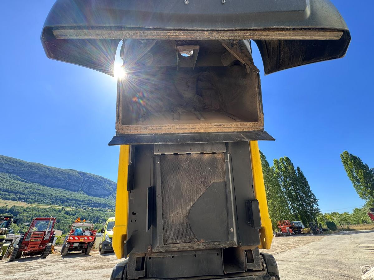 Matériel de nettoyage KARCHER MC50 Balayeuse aspiratrice de voirie