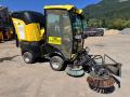 Matériel de nettoyage KARCHER MC50 Balayeuse aspiratrice de voirie