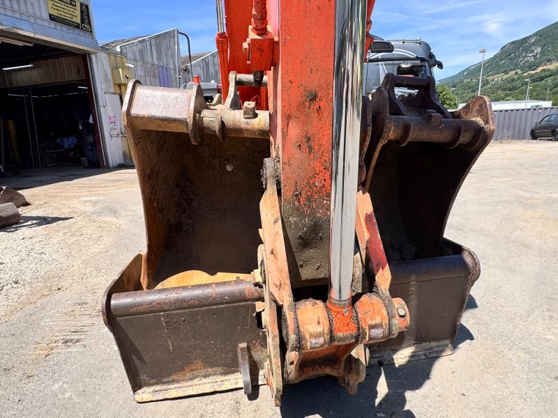 Pelle Hitachi ZX210-3 Pelle sur chenilles 22T