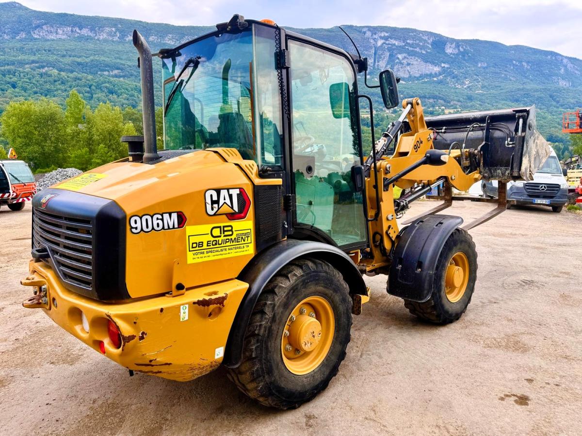 Chargeuse Caterpillar 906M Chargeuse sur pneus 6T