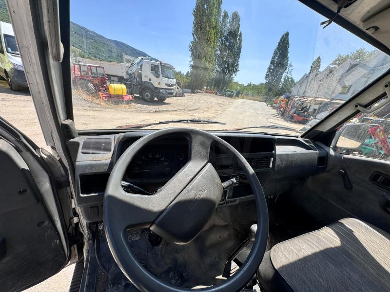 Utilitaire Mazda Bongo