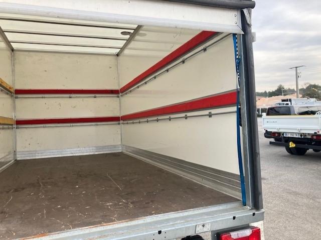 Caisse grand volume Iveco Daily 35C16