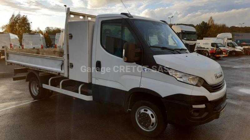 Benne Iveco Daily 35C15 Benne arrière