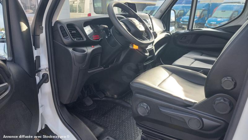 Photo Iveco Daily 35C14 image 6/7