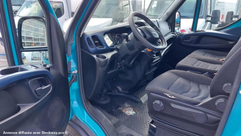 Photo Iveco Daily 35S14V image 8/9