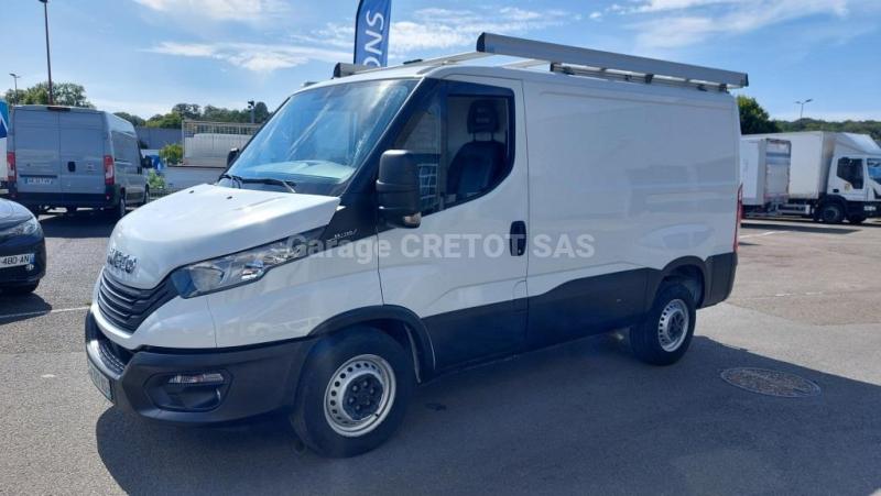 Utilitaire Iveco Daily 35S14V Fourgon Fourgon tôlé