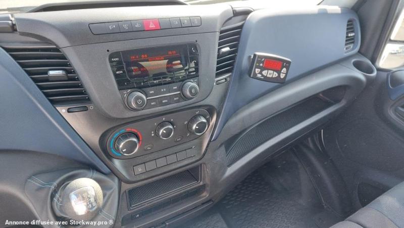 Photo Iveco Daily 40C14 image 8/14