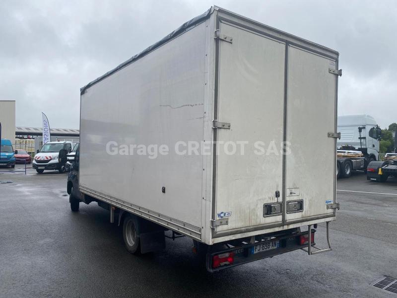 Caisse grand volume Iveco Daily 35C18