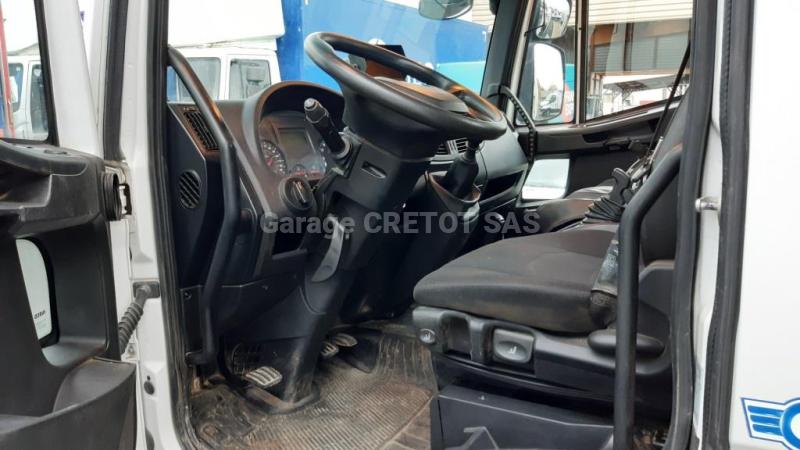 Véhicules spéciaux Iveco Eurocargo ML 140 E 25 Foreuse