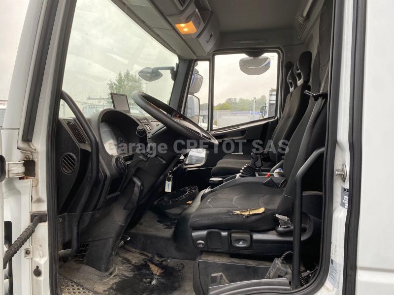 Fourgon Iveco Eurocargo ML 120 E 22 P