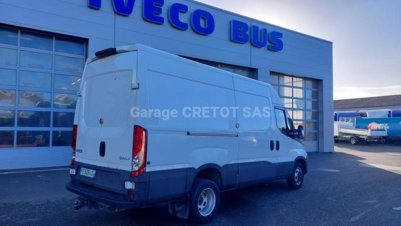 Fourgon Iveco Daily Fourgon tôlé