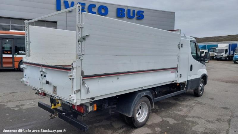 Photo Iveco Daily 35C16 image 3/8