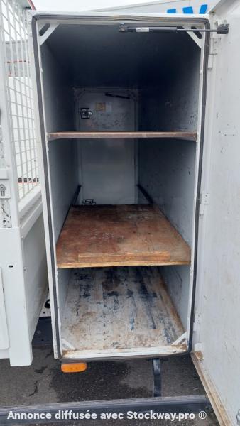 Photo Iveco Daily 35C16 image 8/8
