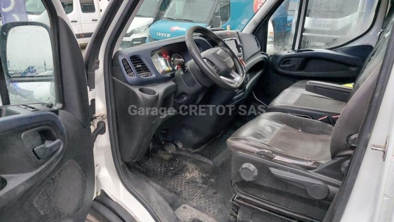 Fourgon Iveco Daily Fourgon tôlé