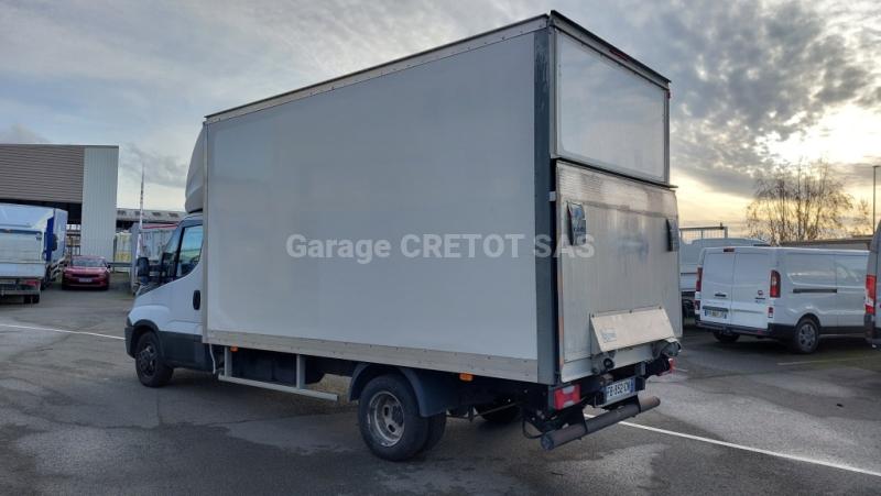 Caisse grand volume Iveco Daily 35C16